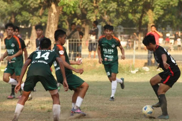 Kalahkan Persibone 3-1,...