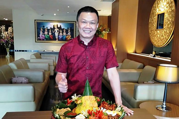 Ulang Tahun Ke-51 Pemilik...