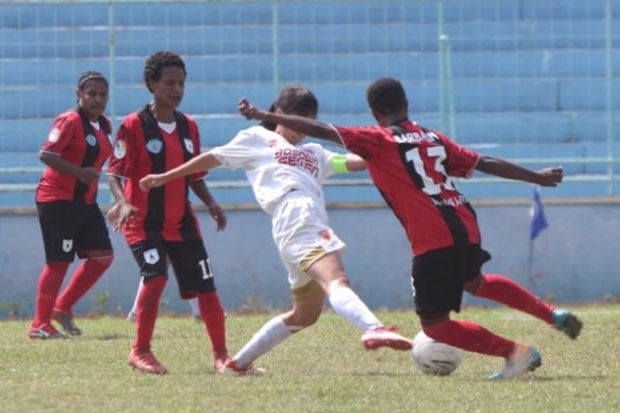 PSM Makassar Putri Takluk...