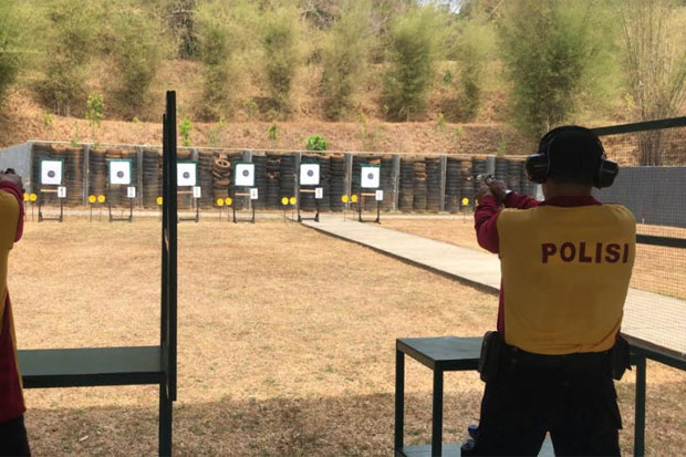 Datangi Kostrad Kariango,...