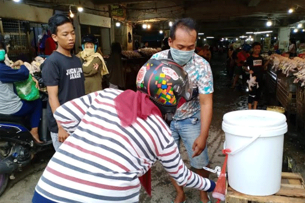 Pengelola Pasar Induk...