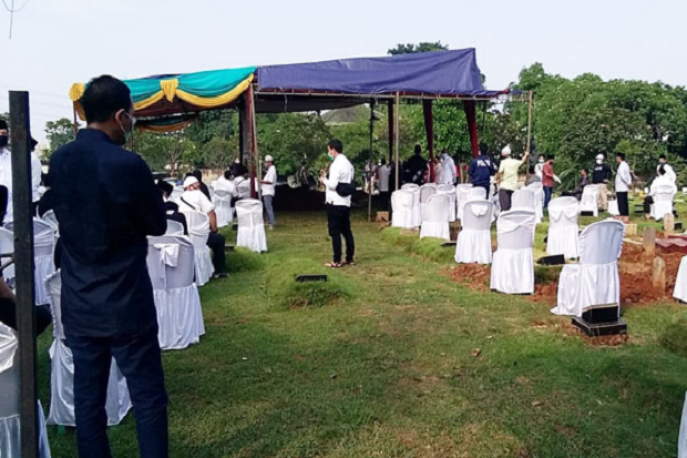 Pemakaman Wakil Jaksa...