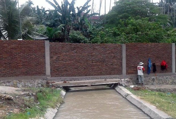 Belum Kantongi IMB,...