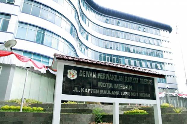 DPRD Medan Sepakat Geser...