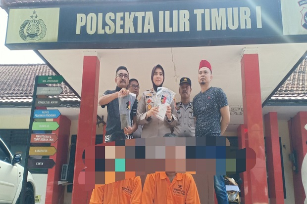 Pulang Sekolah Menjambret,...