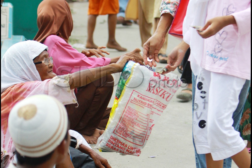 Pengemis Musiman di...
