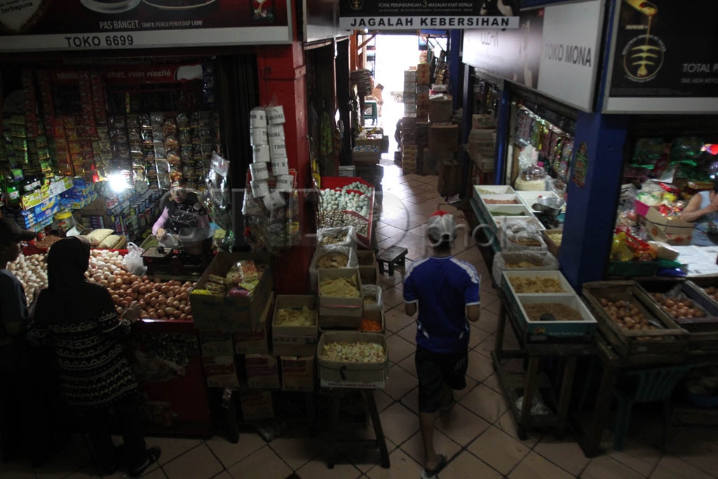 Persedian Telur di Bulan...