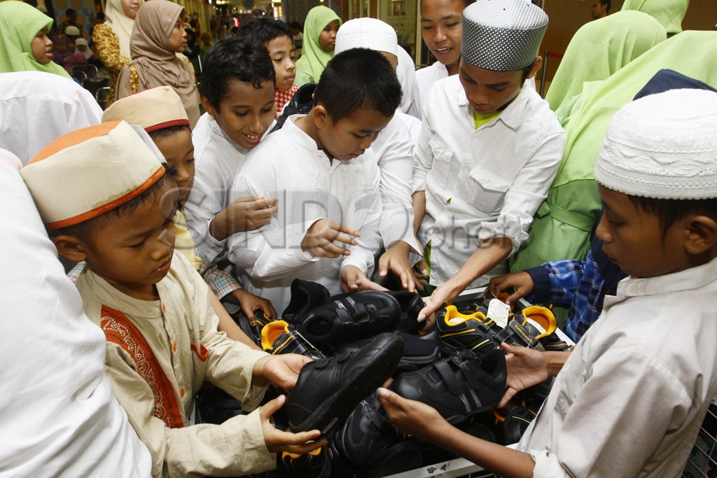 Sepatu Lebaran