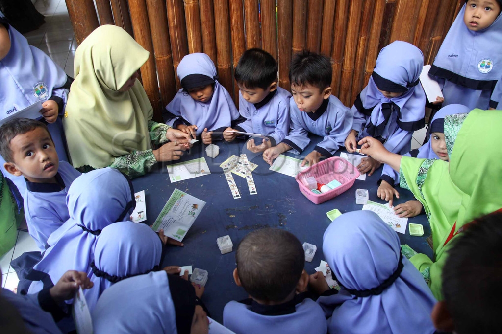 Kirim Kartu Lebaran