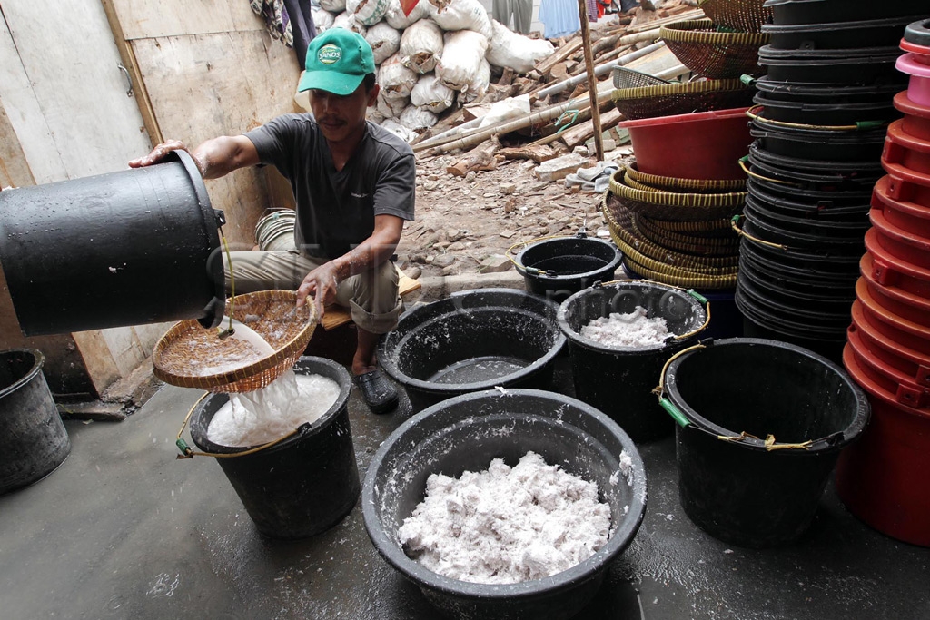 Produksi Dodol Meningkat
