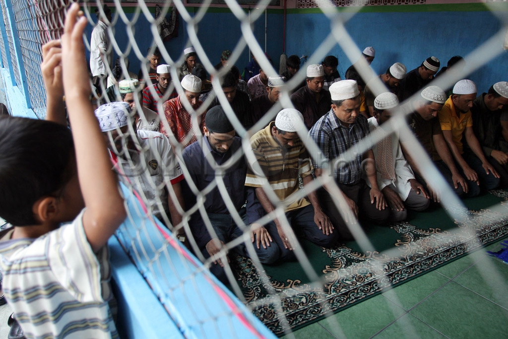 Suaka Warga Muslim Rohingya