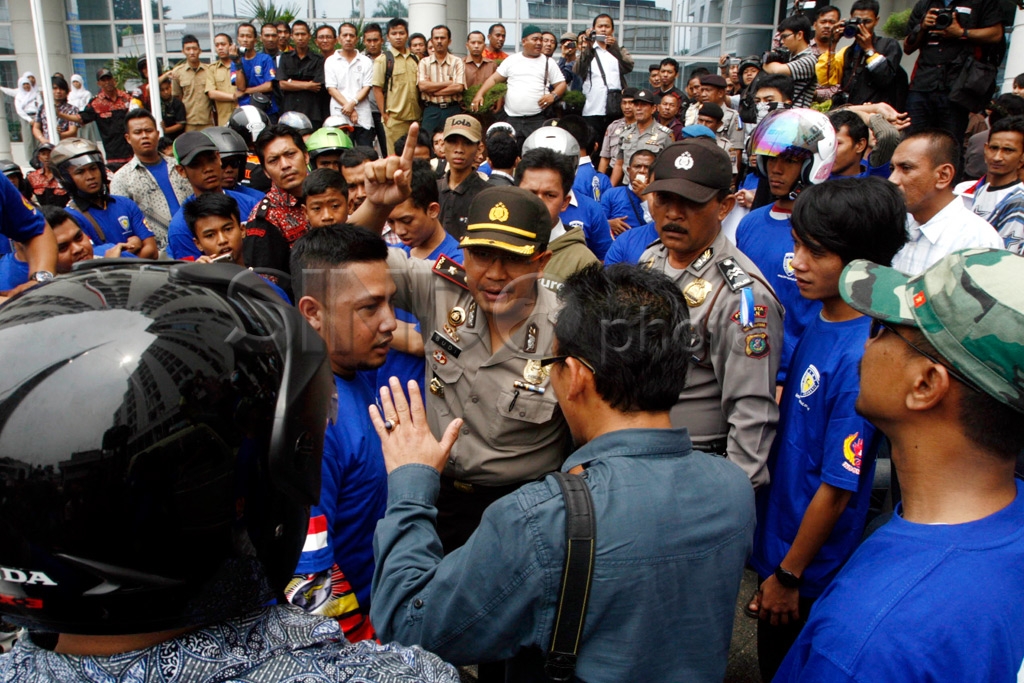 Unjuk Rasa Pembalap