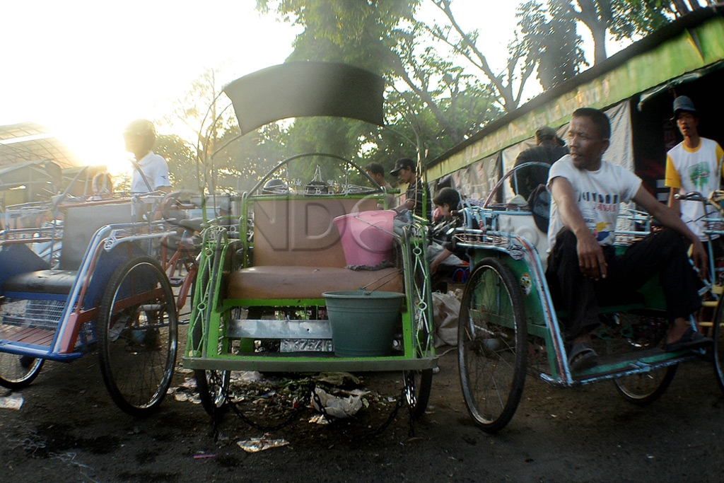 Pasar Tradisional Jelang...