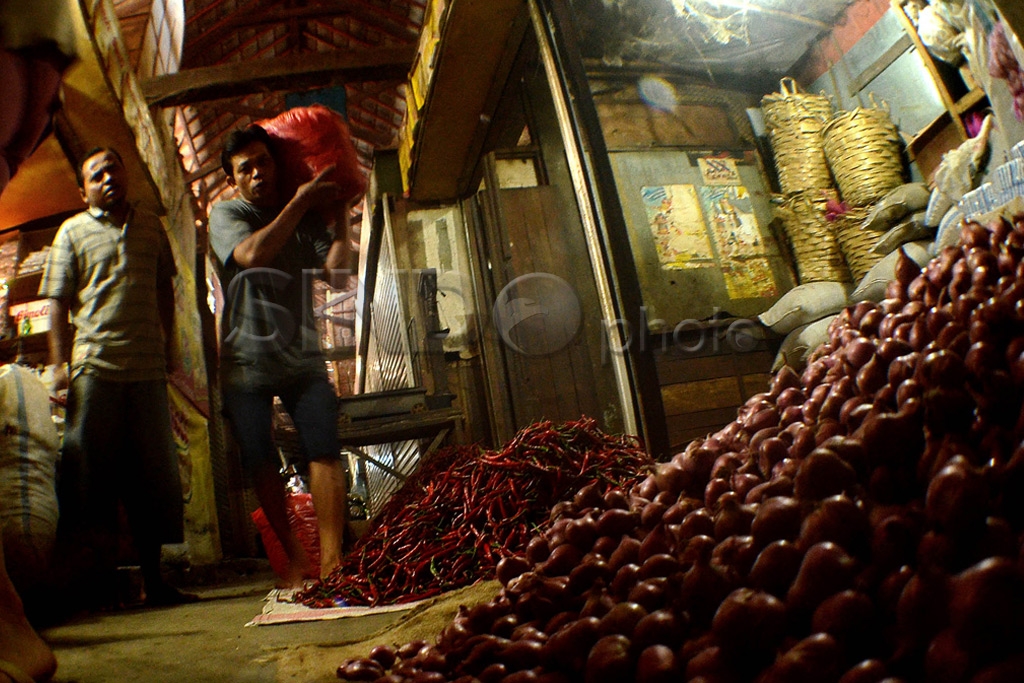 Pasar Tradisional Jelang...