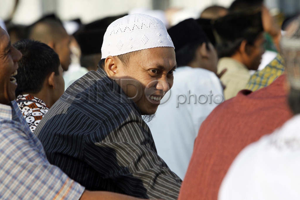 Gayus Shalat Ied