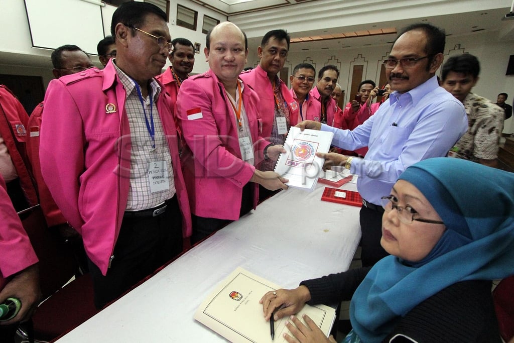 Ari Sigit Daftar Partai