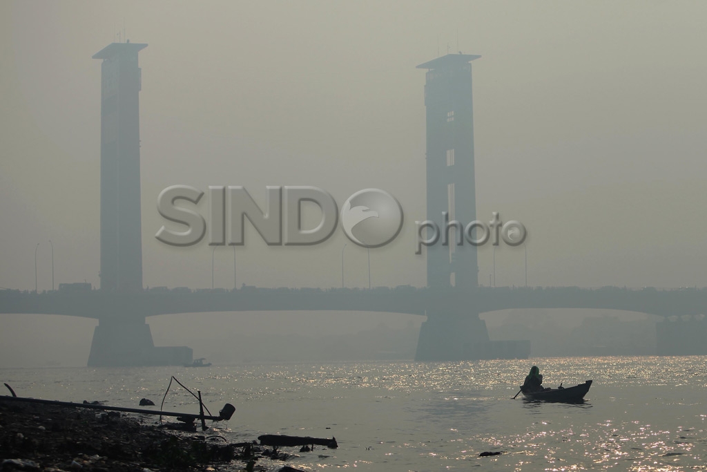Palembang Ditutupi Kabut