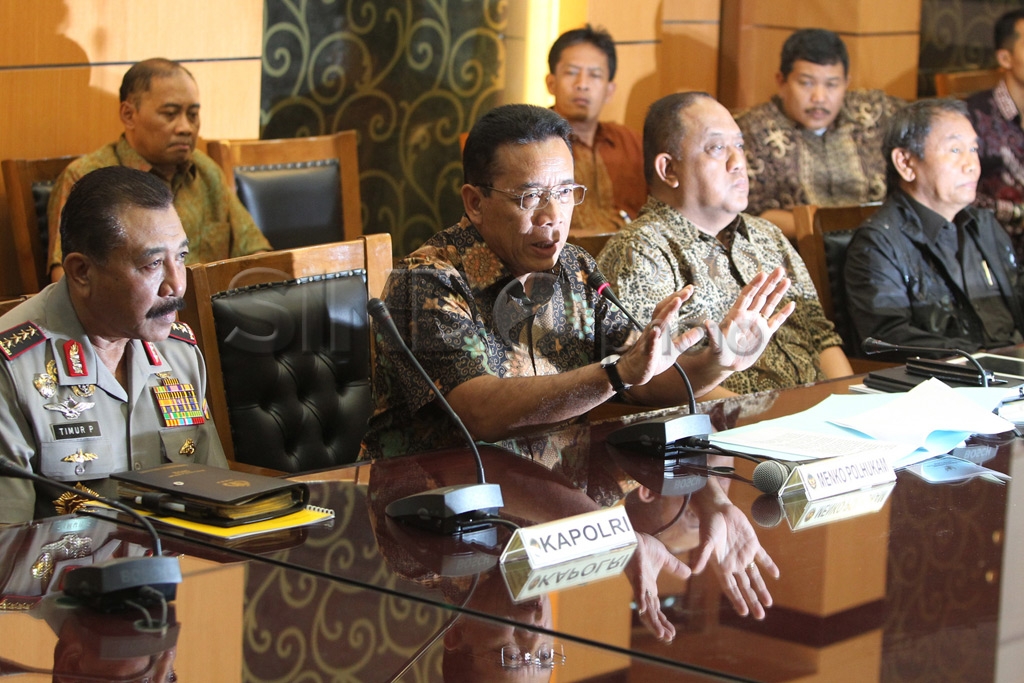 Beri Keterangan Bom...