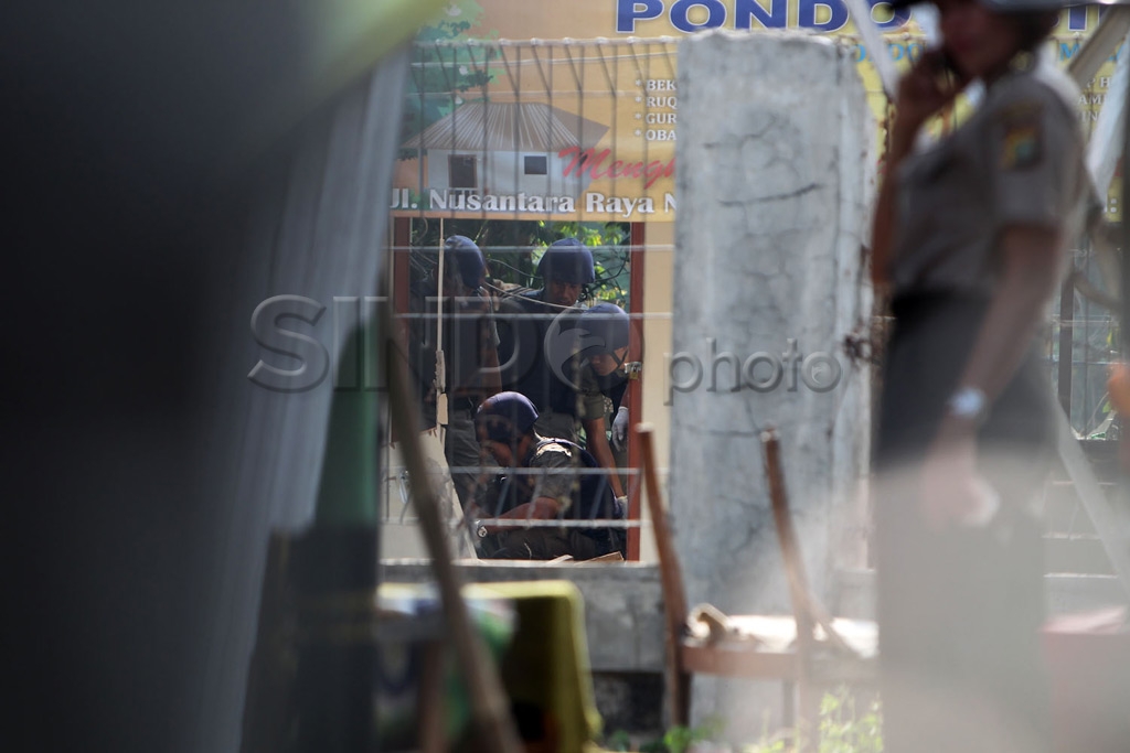 Olah TKP Bom Depok