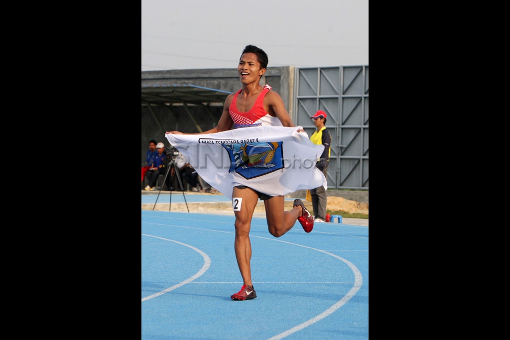 Menangi 1500 Meter Putra