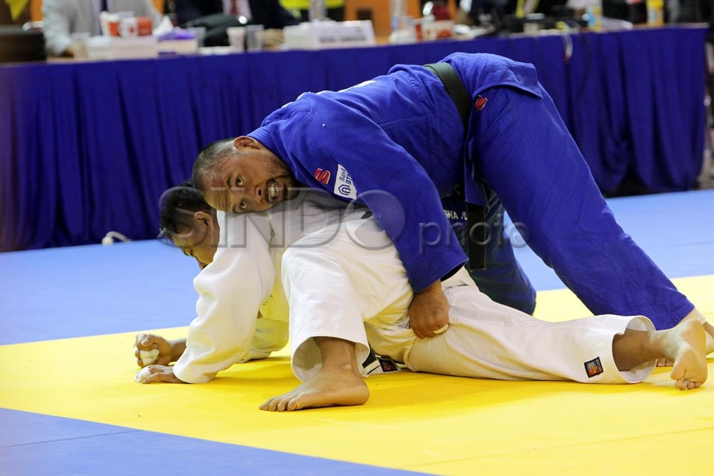 Judo Putra Jateng Raih...