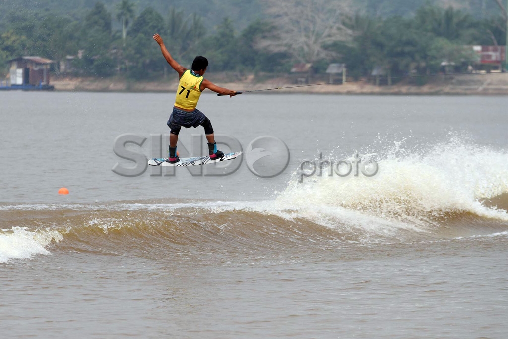 Emas Wakeboard KEPRI