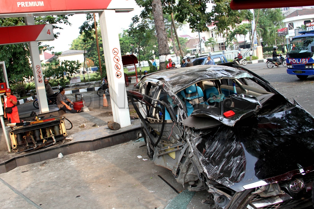 Tabrak SPBU