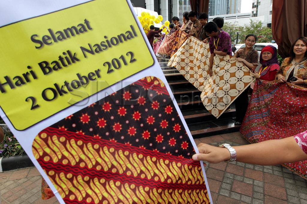 Hari Batik Nasional