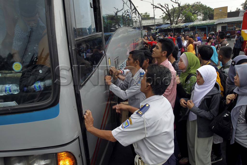 Kepadatan Cicaheum Jelang...