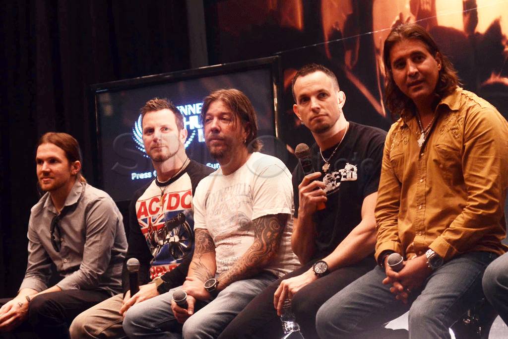 Konser Creed