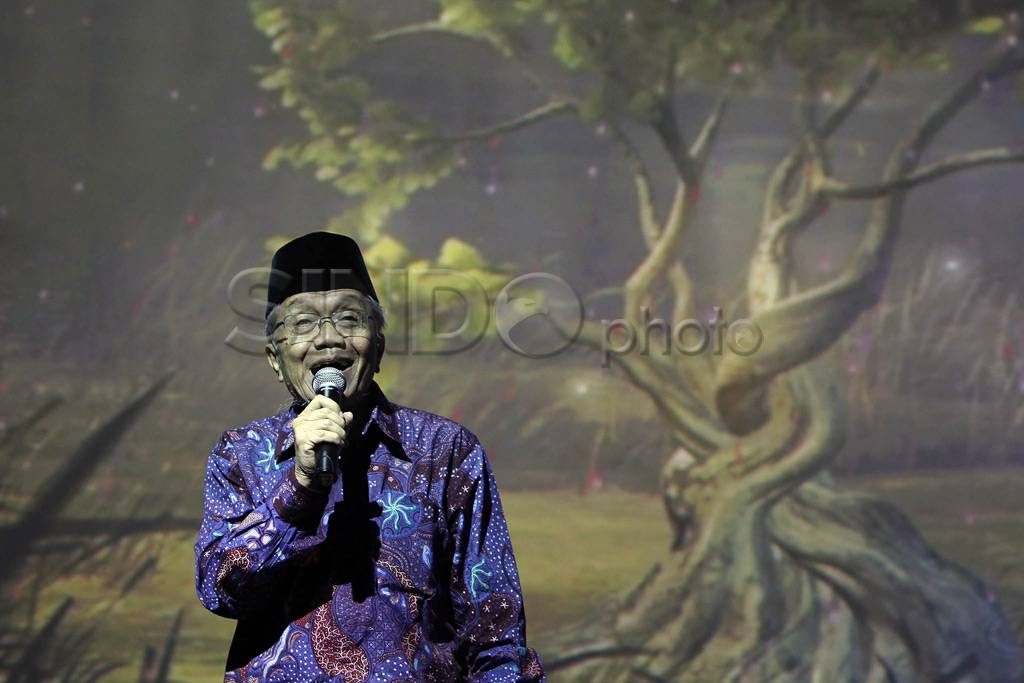 Orasi Taufik Ismail