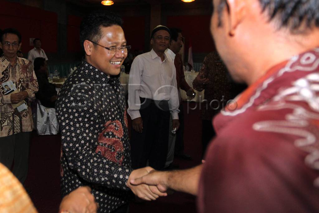 Dialog Dengan Buruh