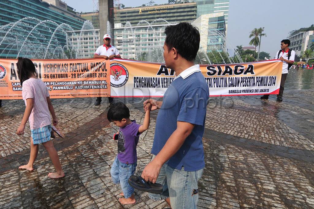 Awasi Pelanggaran Pemilu