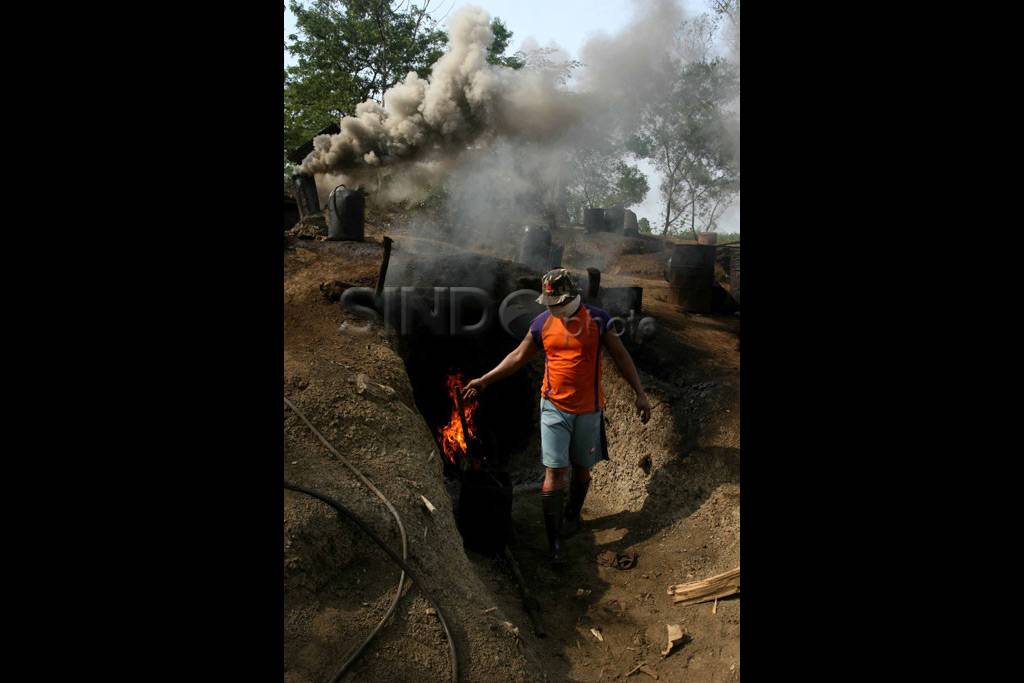 Penambang Minyak Tradisional