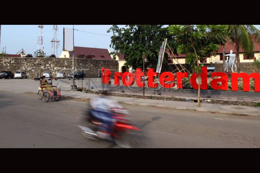 Sepinya Benteng Rotterdam