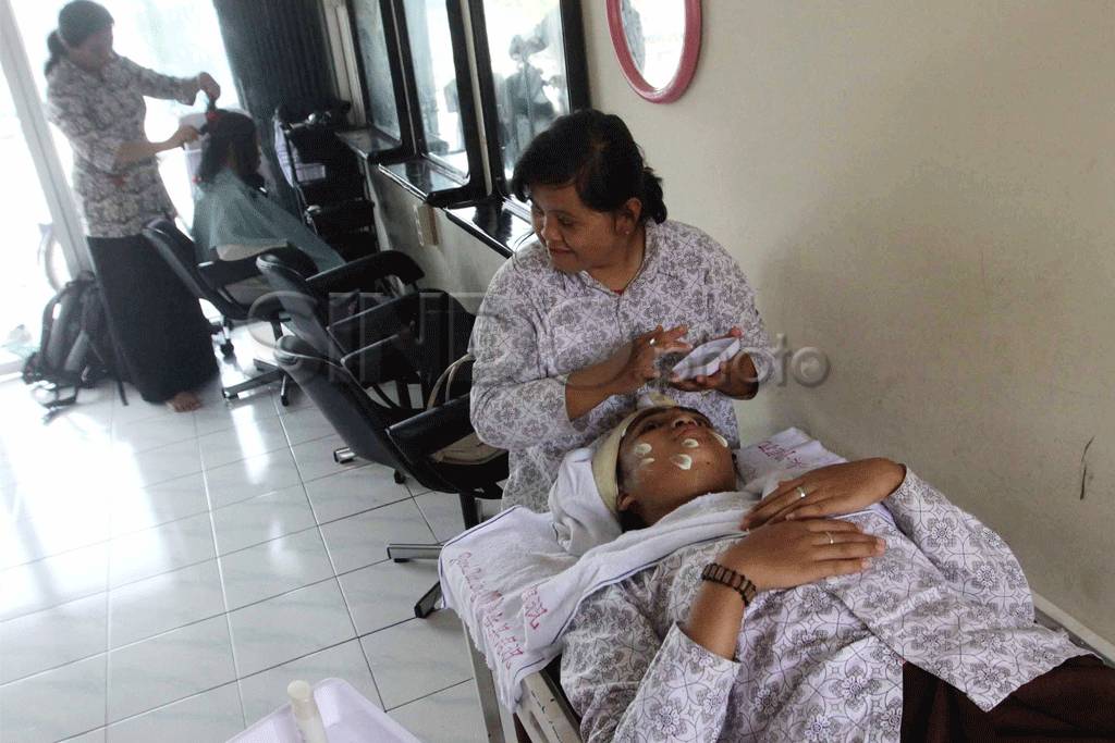 Tunagrahita Kursus Kecantikan