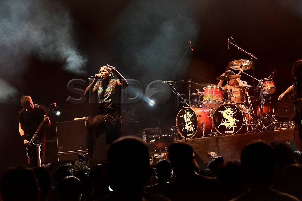 Sepultura Guncang Makassar