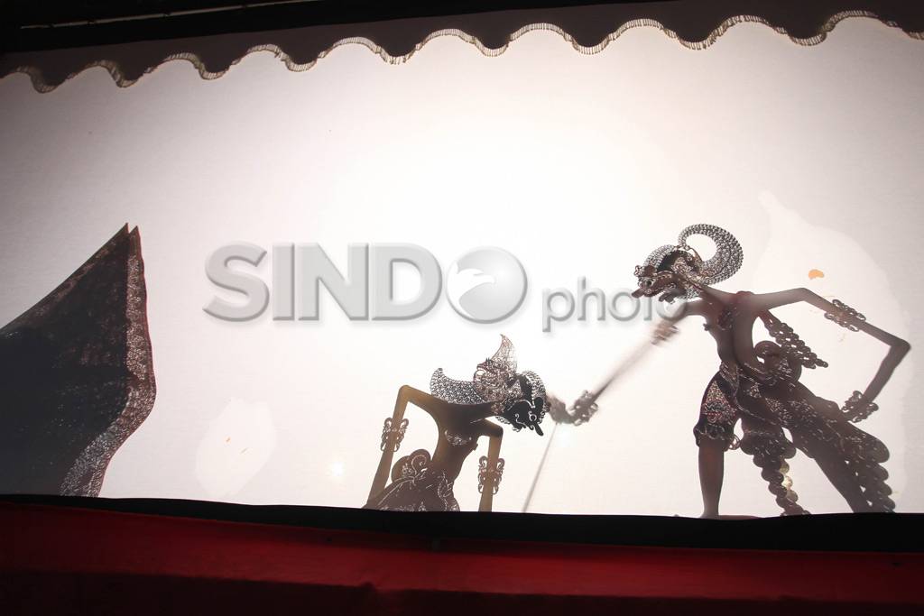 Wayang Semalam Suntuk...