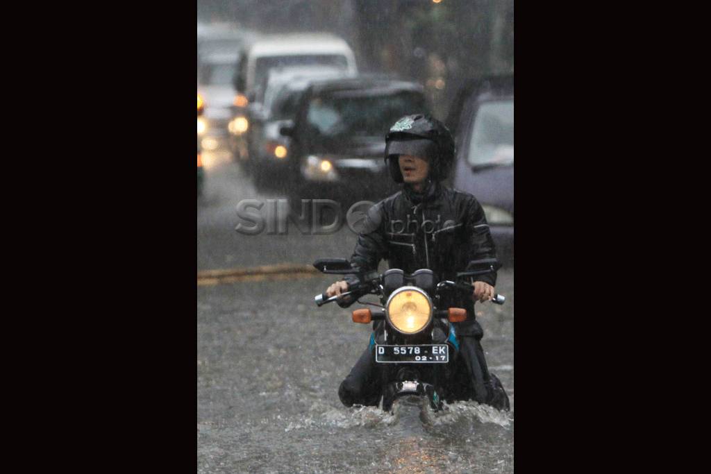 Banjir Cileuncang