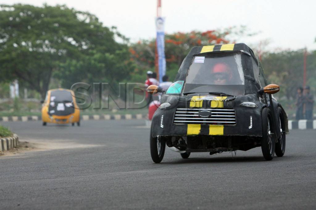 Lomba Mobil Irit Energi