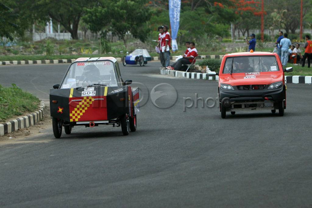 Lomba Mobil Irit Energi