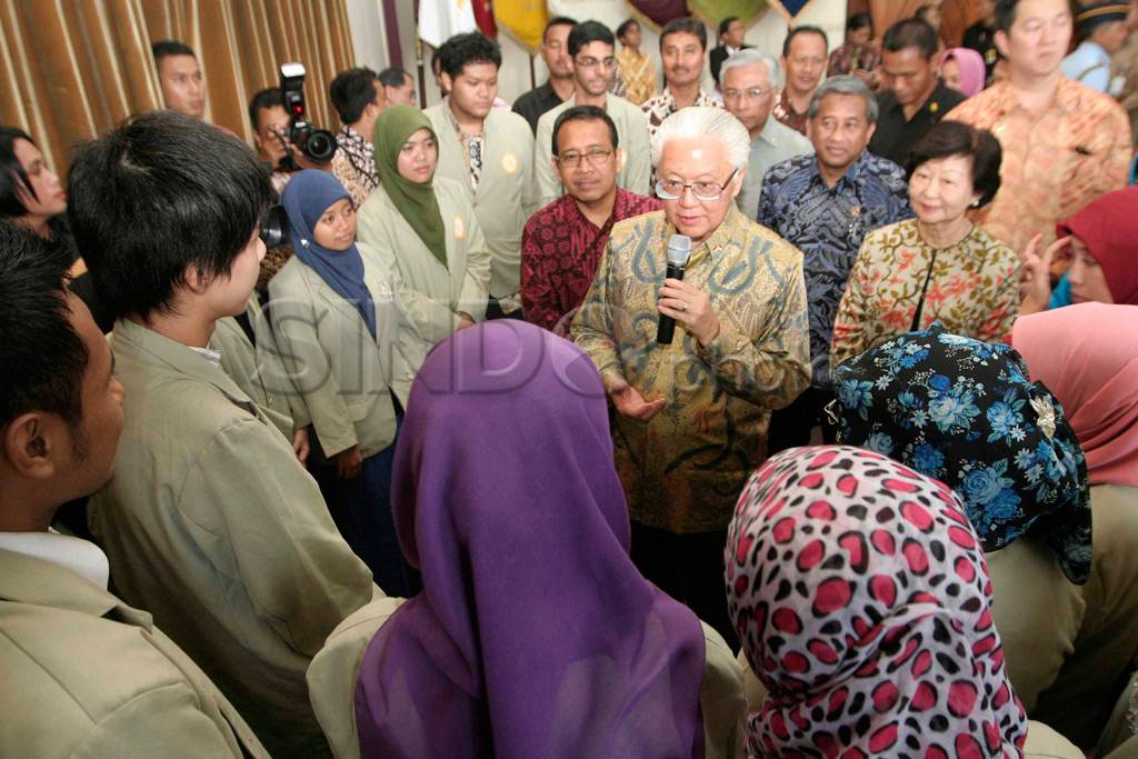 Presiden SIngapura Kunjungi...