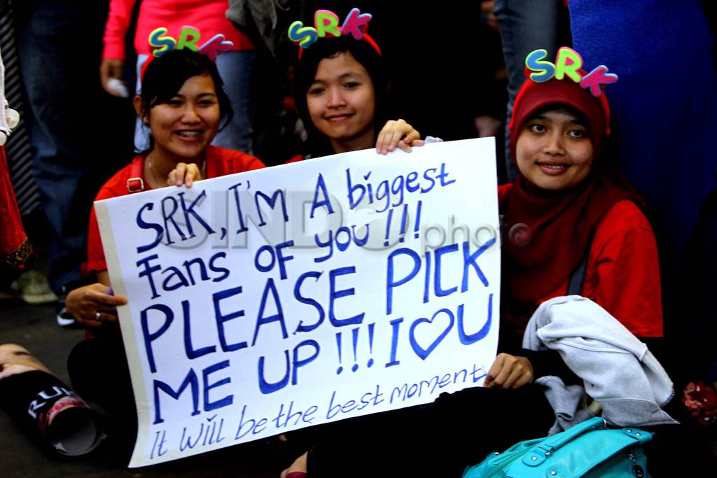 Uniknya Fans Shah Rukh...