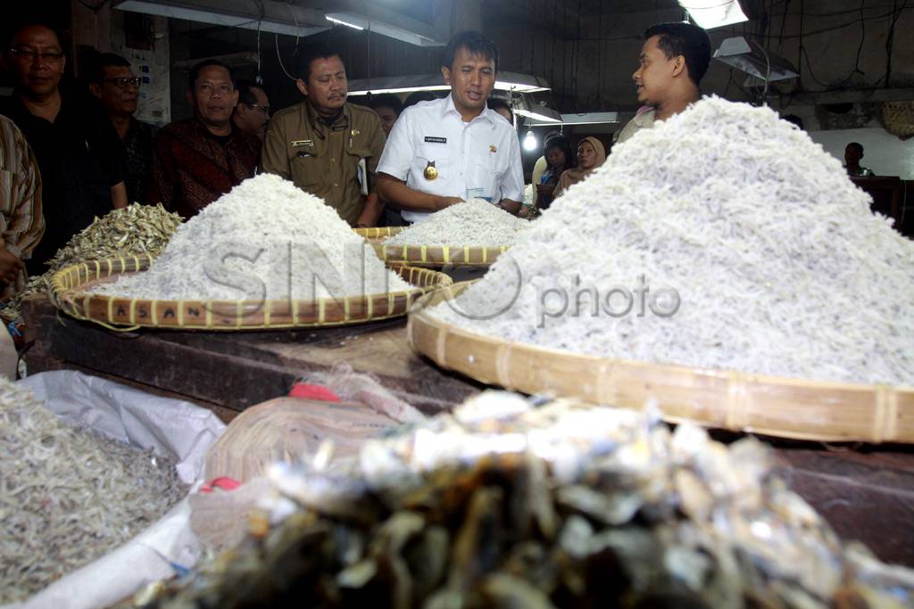 Gubernur Kunjungi Pasar