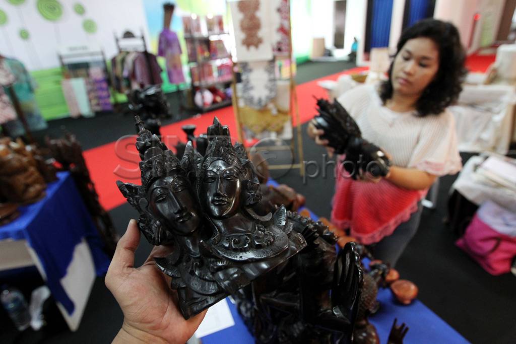 Produk Kerajianan di...
