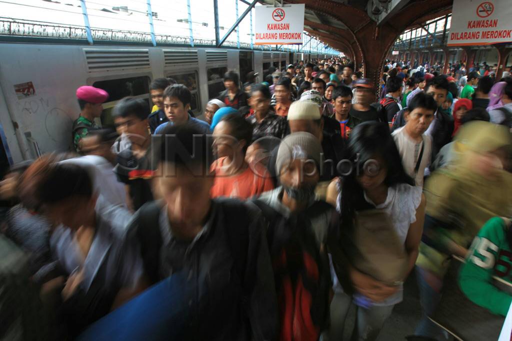 KRL Akhir Tahun