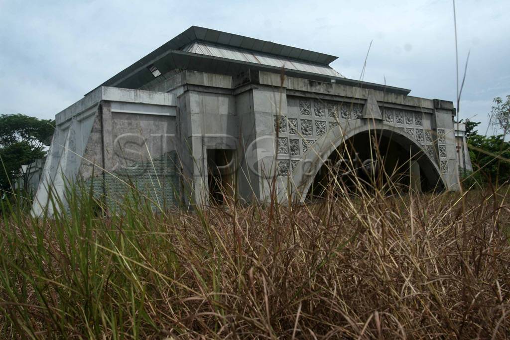 Gedung Kesenian Terbengkalai