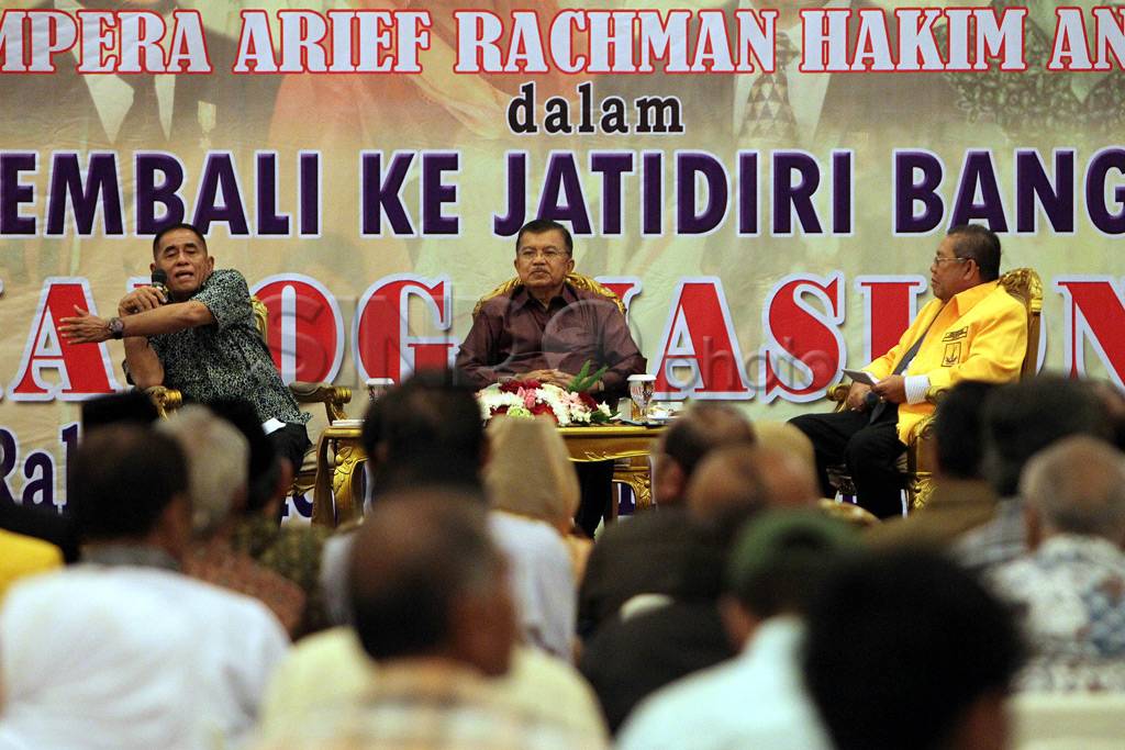 Mencari Pemimpin Masa...