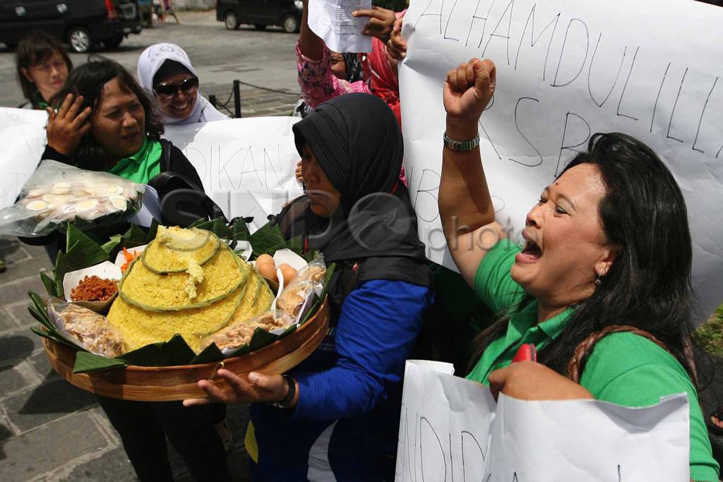 Tumpengan Pembubaran...