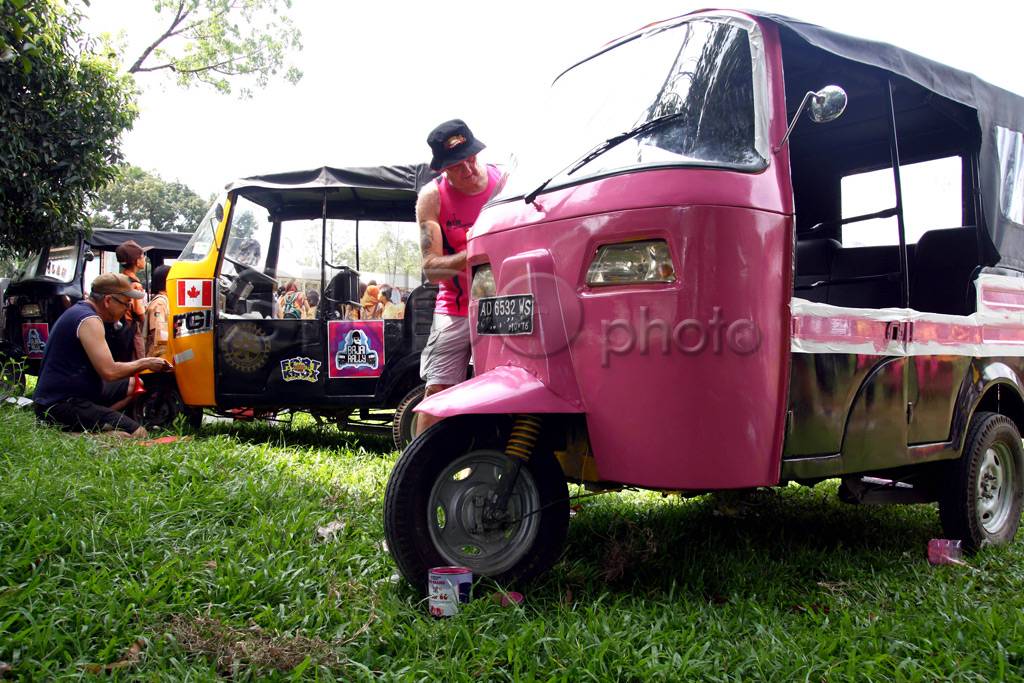 Reli Bajaj Medan-Bali
